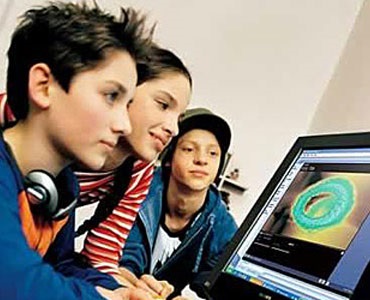 Почему дети так любят компьютерные игры? Признаки компьютерной зависимости:... Как уберечь ребенка от компьютерной зависимости?...